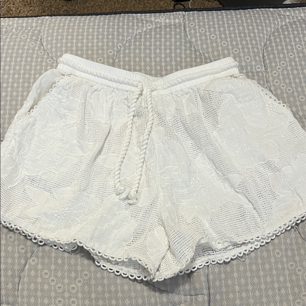 Farm Rio White Flower Shorts